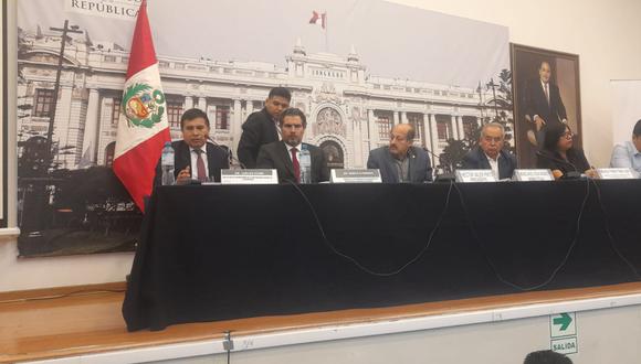 CONTRA EL RELOJ. Comisión es presidida por Héctor Valer. (Foto:Perú21)