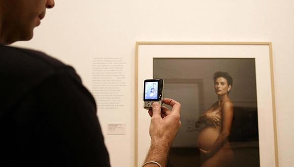 En 1991, Demi Moore apareció en la revista 'Vanity Fair' tras posar desnuda para el lente de Annie Leibovitz. (Getty Images)