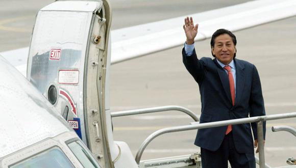 "Si Alejandro Toledo no vuelve al Perú quedará como un cobarde", dijo ex dirigente de Perú Posible.