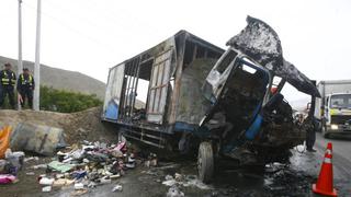 Cañete: Choque de dos camiones causa la muerte de dos personas