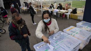 Elección de constituyentes en Chile cierra con 43% de participación, menor al plebiscito [FOTOS]