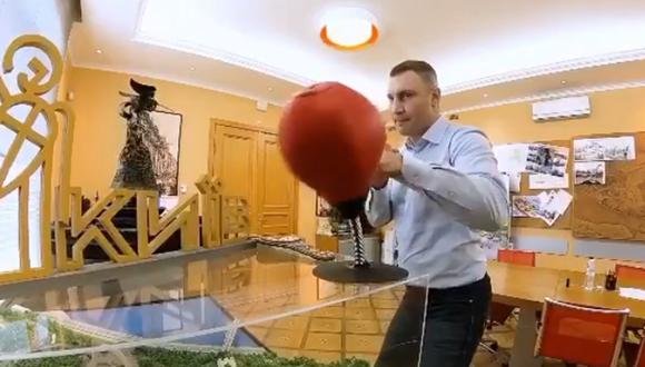 El exboxeador está dispuesto a unirse al Ejército de Ucrania en la defensa ante Rusia. Foto: Vitali Klitschko.