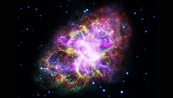 Mira la 'nebulosa del cangrejo' captada por cinco telescopios distintos. (NASA)