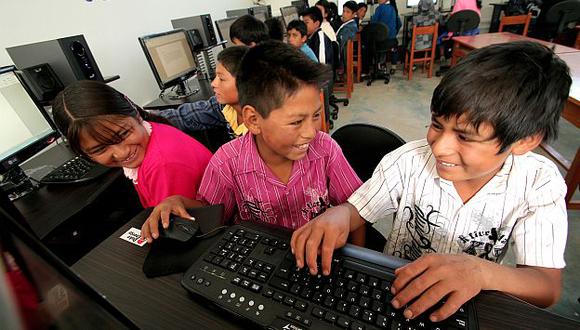 Ocho de cada 10 niños usan Internet en Perú, según el INEI. (Difusión)
