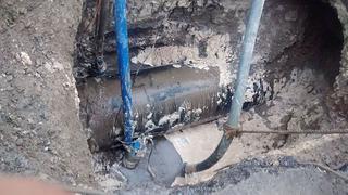 Sedapal: Cinco distritos de Lima Norte quedaron sin agua por rotura de tubería matriz