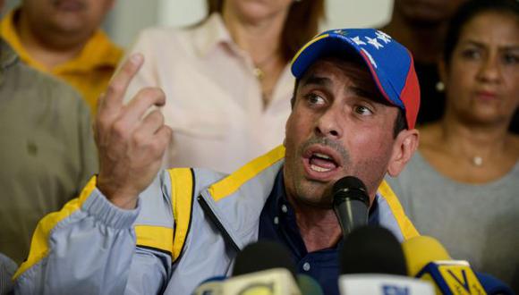Capriles destacó la desconfianza de la población hacia el árbitro electoral. (AFP)