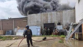 Reportan incendio en la Universidad Nacional de Trujillo [VIDEO]