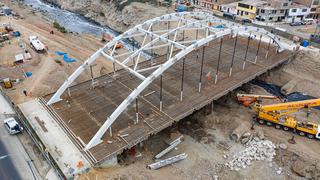 Construcción del puente Morales Duárez presenta un avance del 85% y será concluida antes de fin de año