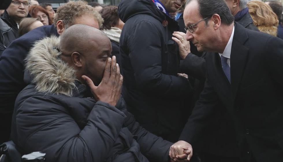 Francia conmemora con sobriedad el primer aniversario del atentado en París. (AFP)