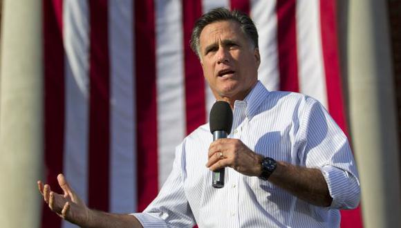 Romney lidera los sondeos. (AP)