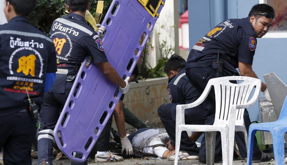 Al menos 4 muertos dejaron 11 explosiones en zonas turísticas de Tailandia. (EFE)
