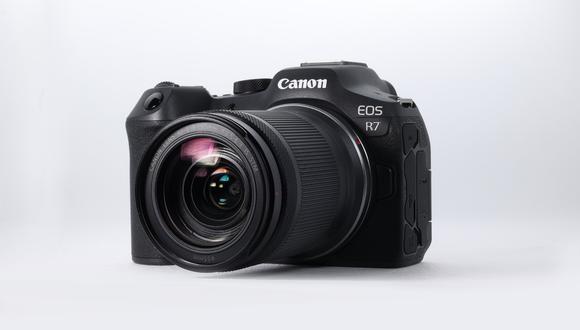 Presentan las Canon EOS R7 y EOS R10 - Cuerpos de cámara APS-C de nivel  básico con montura RF