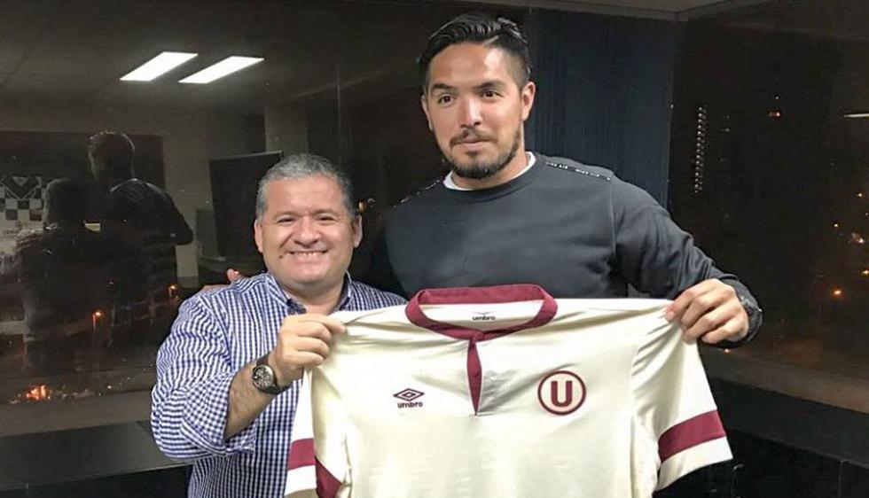 Juan Vargas fue presentado como nuevo refuerzo de la ‘U’. (Facebook Universitario de Deportes)