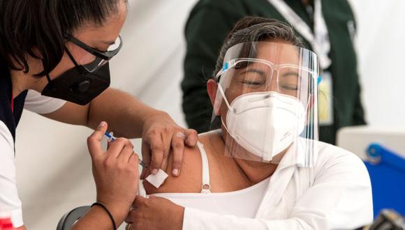 Vacunación en México. (EFE)
