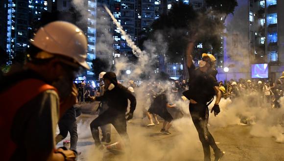 Se trata de la advertencia más dura formulada por Pekín desde el comienzo de las protestas a principios de junio contra un proyecto de ley sobre la extradición de habitantes de Hong Kong hacia China. (Foto: AFP)