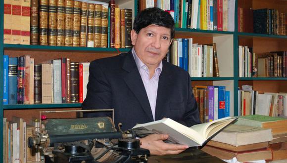 Carlos Ramos Nuñez. El jurista e historiador estuvo a solo tres votos de ser elegido magistrado del TC en 2010. Ha trabajado en varias universidades. Su candidatura fue una propuesta multipartidaria y esta vez tiene más posibilidades. (Difusión)