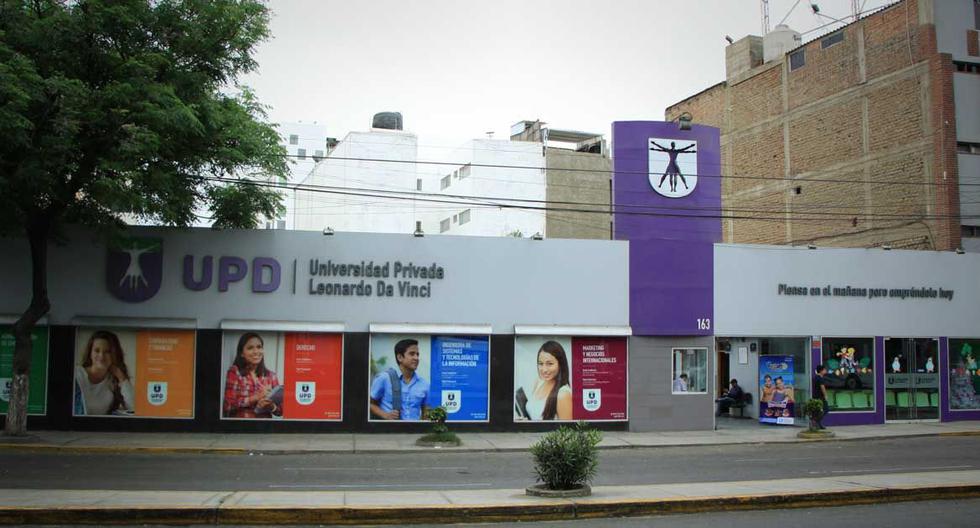La UPD es una universidad privada de naturaleza societaria, con sede principal en la ciudad de Trujillo. (Sunedu)