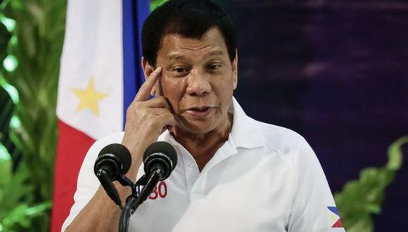 Es la primera vez que Rodrigo Duterte condena abiertamente la presencia militar china en esas aguas disputadas, ya que en sus dos años de mandato ha optado por no reclamar los derechos de Filipinas sobre ellas. (Foto: EFE)