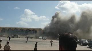 Muertos y heridos en explosiones en aeropuerto de Yemen