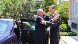 Presidente Kuczynski fue recibido por el rey de España en el palacio de la Zarzuela