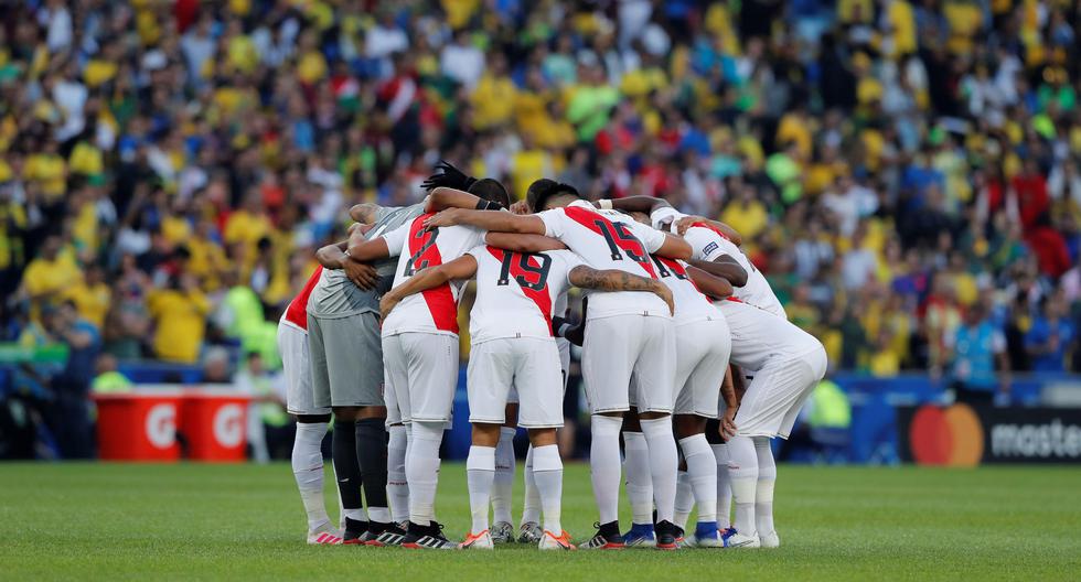 Perú vs. Brasil- Selección peruana se abraza en un solo círculo en la ...