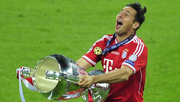 Una más. Pizarro espera alzar otro trofeo con el Bayern. (AFP)