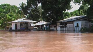 Autoridades inspeccionaron zona afectada por desembalse de río Pozuzo