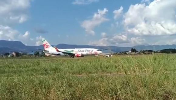 Avión de Star Perú tuvo que aterrizar de emergencia por falla en uno de los motores. (Redes sociales)