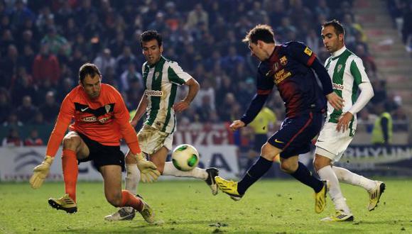 RECÓGELA NOMÁS. Messi le sacó tres tantos de diferencia a Gerd Müller. Es una fiera total. (Reuters)