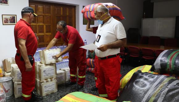 El envío de los nuevos lotes tiene como finalidad fortalecer al servicio público de bomberos en las regiones del país