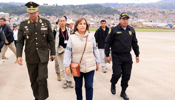 Boluarte llegó al Cusco para reunirse con periodistas y autoridades. (Foto: Presidencia)