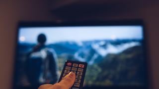 Lima Consulting Group: El 98% de peruanos prefiere ver televisión