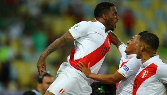 Jefferson Farfán marcó y asistió en la victoria de la selección peruana. (Foto: Daniel Apuy - GEC)