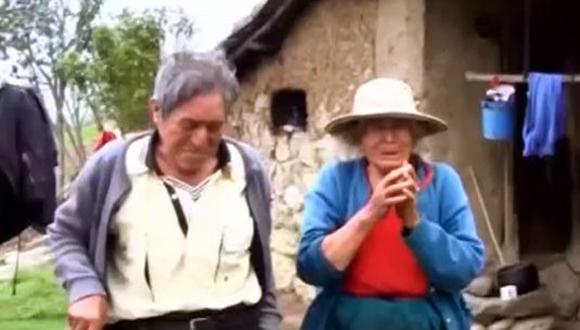 Pareja de ancianos viven en un precaria casita en Cajamarca. (Latina)