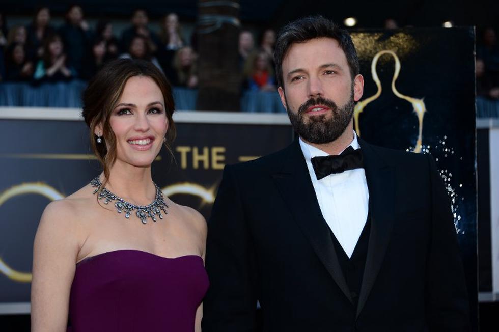 Ben Affleck y Jennifer Garner no tenían prisa en divorciarse, pero luego del ingreso a rehabilitación del actor, habrían cambiado de decisión | Foto: AFP