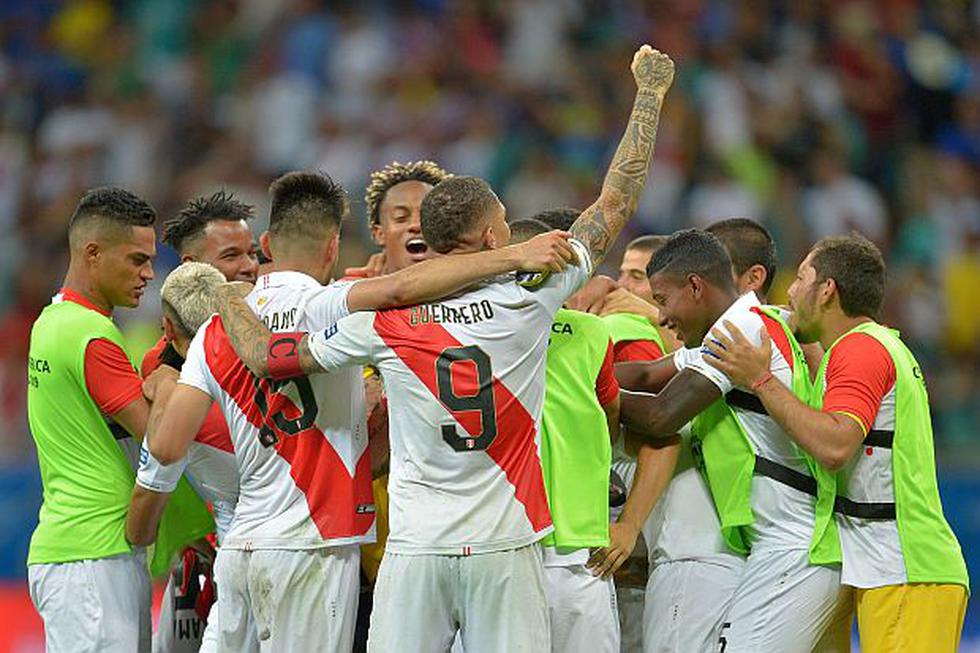 Perú derrotó a Uruguay por penales. (Foto: AFP)