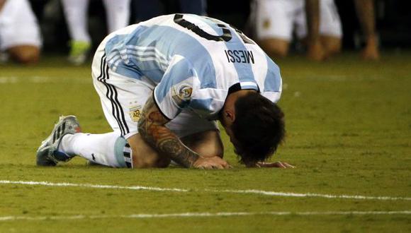 Lionel Messi anunció su retiro de la selección argentina tras derrota ante Chile. (EFE)