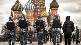 Moscú ordena 11 días de vacaciones y el cierre de servicios no esenciales