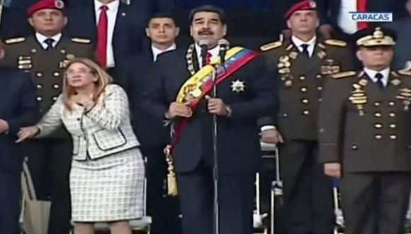 Imagen de televisión del momento de la explosión cuando el presidente de Venezuela, Nicolás Maduro, daba un discurso. (Foto: EFE)
