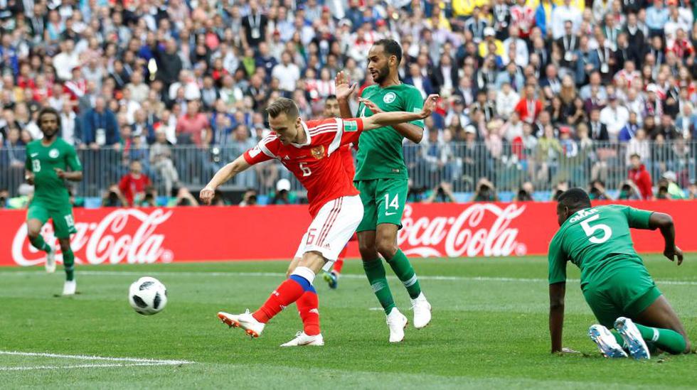 Rusia vs. Arabia Saudita: Locales vencen 2-0 al finalizar el primer tiempo en el partido inaugural. (Reuters)