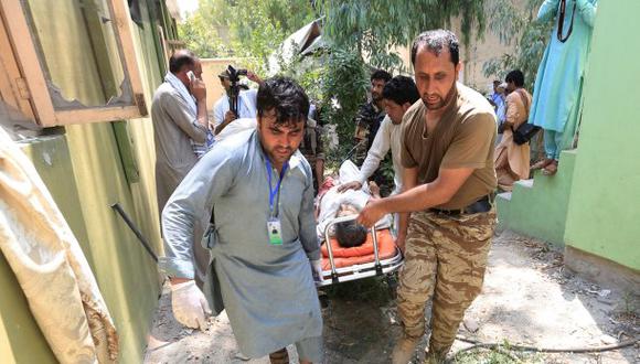 Al menos diez personas murieron y otras tantas resultaron heridas en un ataque insurgente hoy contra el Departamento de Educación de la ciudad de Jalalabad. (Foto: Reuters)
