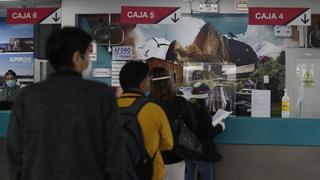 La Victoria: personas llegan a terminales para viajar al sur del Perú pese a recomendación de postergar viajes 