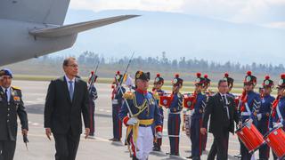 Oficializan viaje de Martín Vizcarra a II Gabinete Binacional con Chile