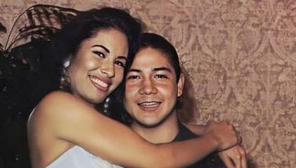 Selena Quintanilla y Chris Pérez se casaron a escondidas y cuando iban a cumplir tres años, la cantante fue asesinada. (Foto: @SelenaQperez92 / Twitter)