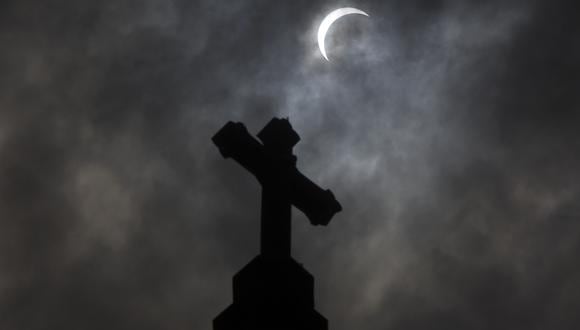 Eclipse Solar: Las mejores imágenes del evento astrónómico (AFP)