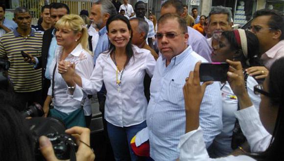 Venezuela: María Corina Machado marcha hacia el Congreso. (@ElNacionalWeb en Twitter)