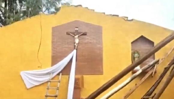 Techo de iglesia colapsa en Huancayo. (Foto: captura TV)