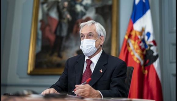 Sebastián Piñera promulgó reforma constitucional que permite el retiro anticipado del 10 % de los fondos de pensiones. (Foto: Prensa Presidencia de Chile, @presidencia_cl).