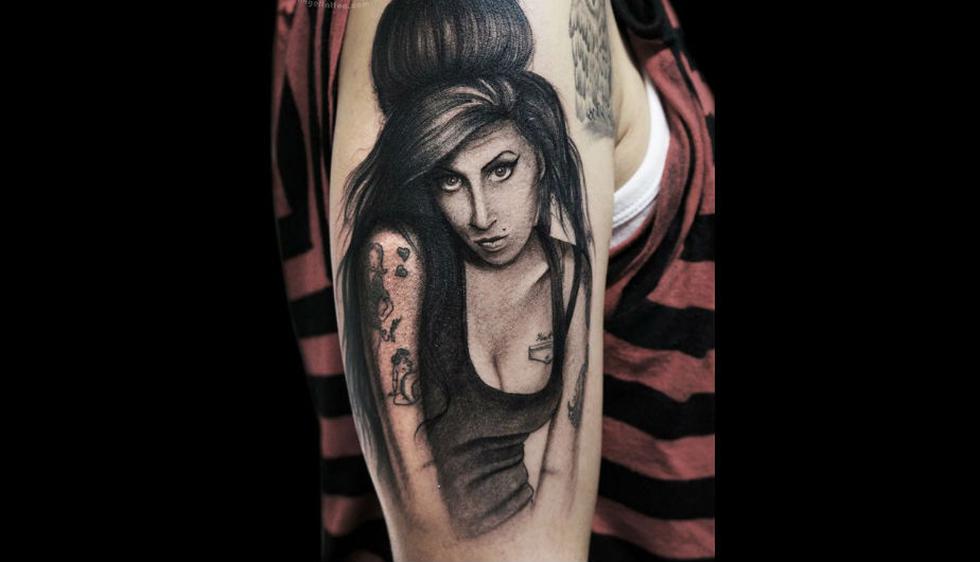Amy Winehouse, quien falleció en 2011 por problemas de alcoholismo, tiende a ser inmortalizada en el cuerpo de numerosos fans. (Foto: Pinterest/Cuded)