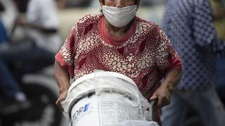 Venezolanos toman medidas extraordinarias ante falta de agua en plena pandemia [FOTOS]